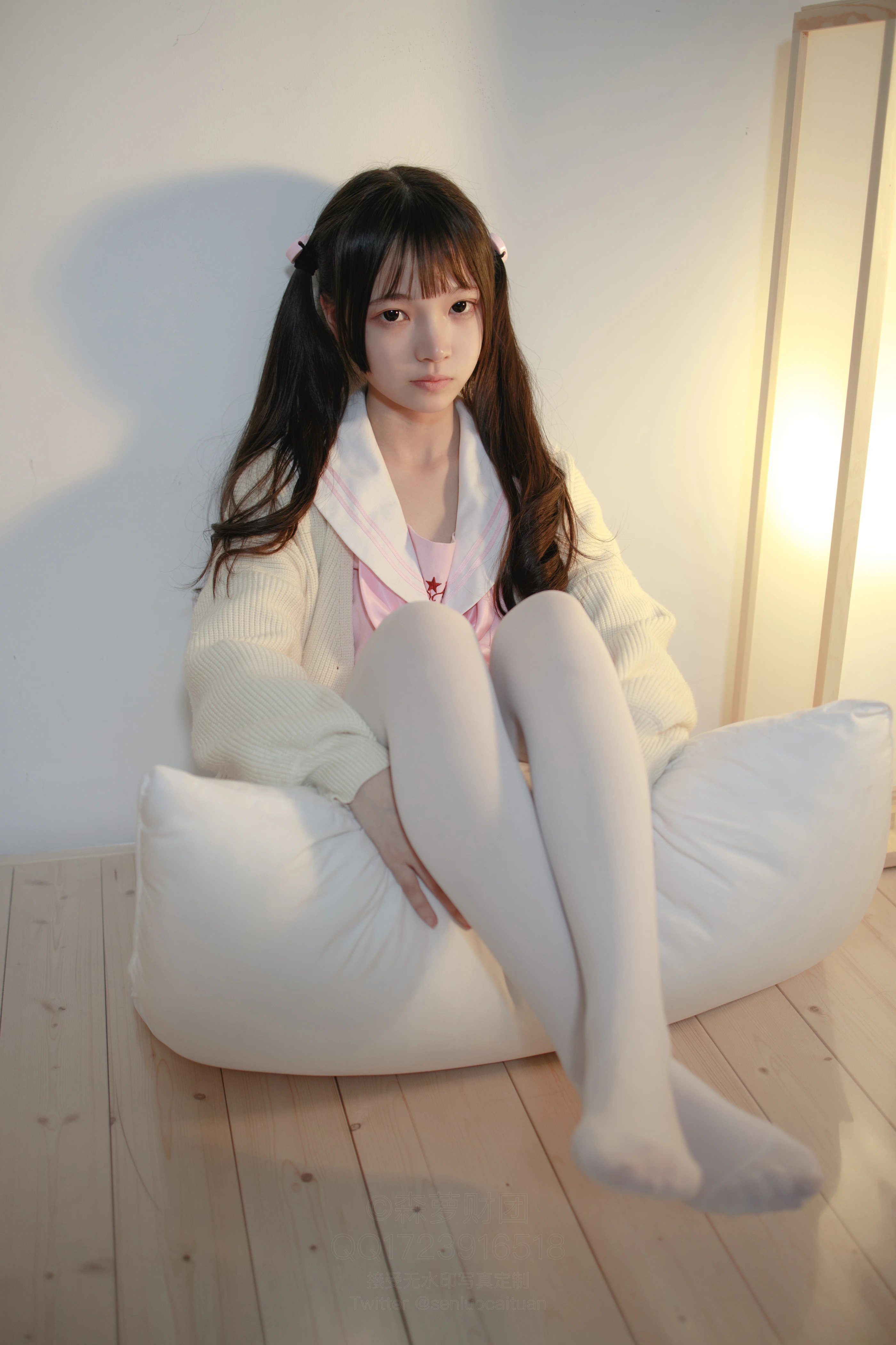 森萝财团 [X-059] 萝莉白丝80D [97P 1V]插图2